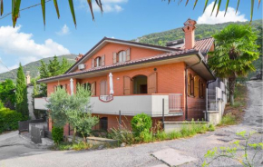 3 Bedroom Cozy Apartment In Gubbio Gubbio